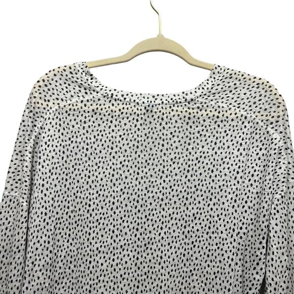 RAILS Sami Drop Shoulder V-neck Linen Blend Tee White Black Leopard Spots LG - Picture 8 of 8